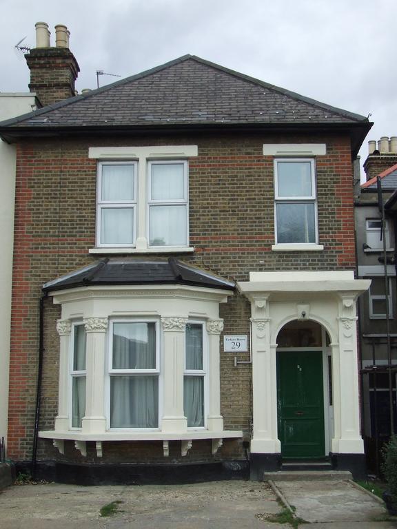 فندق Cedars House كرويدون المظهر الخارجي الصورة